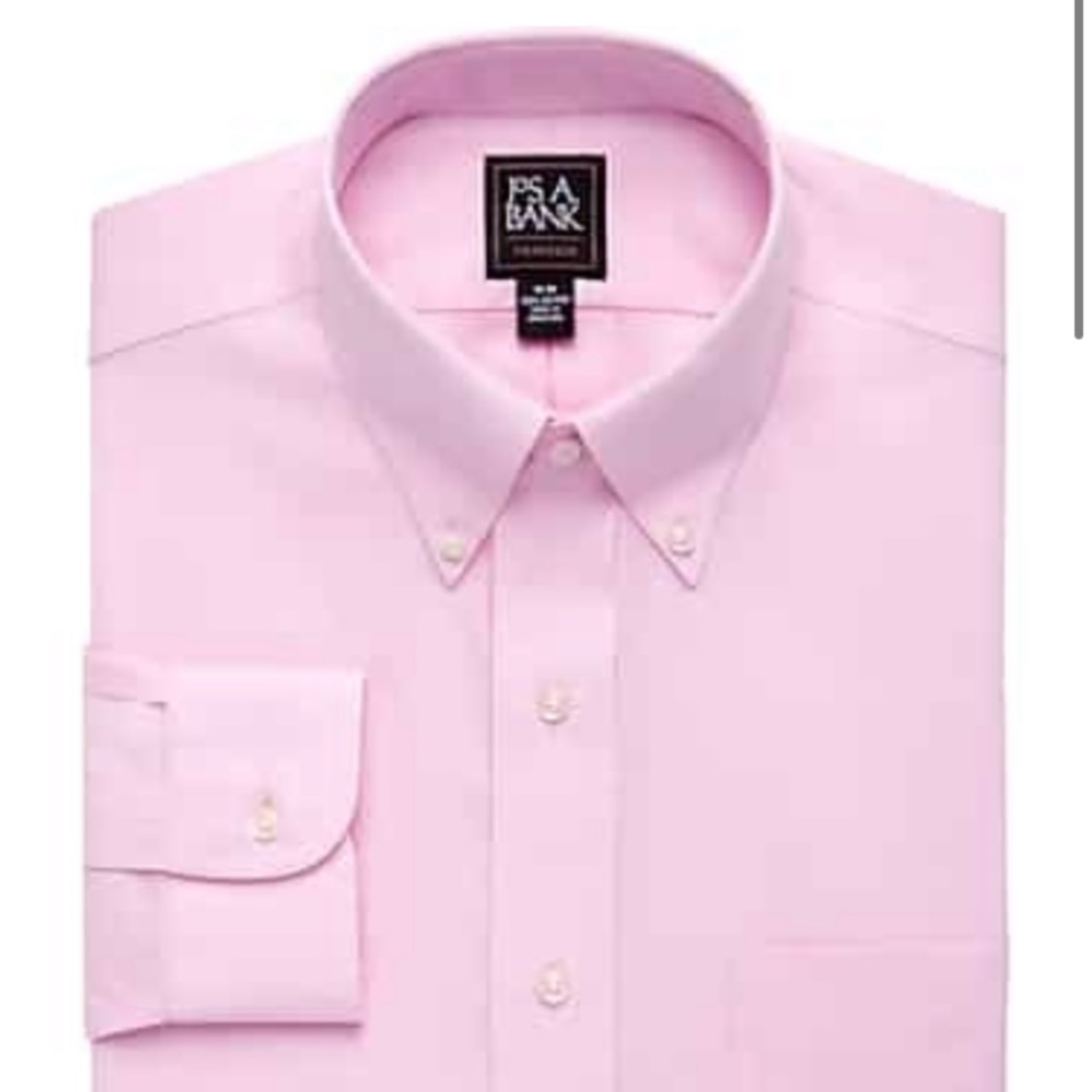 Men’s Traditional Fit Collared Button Down